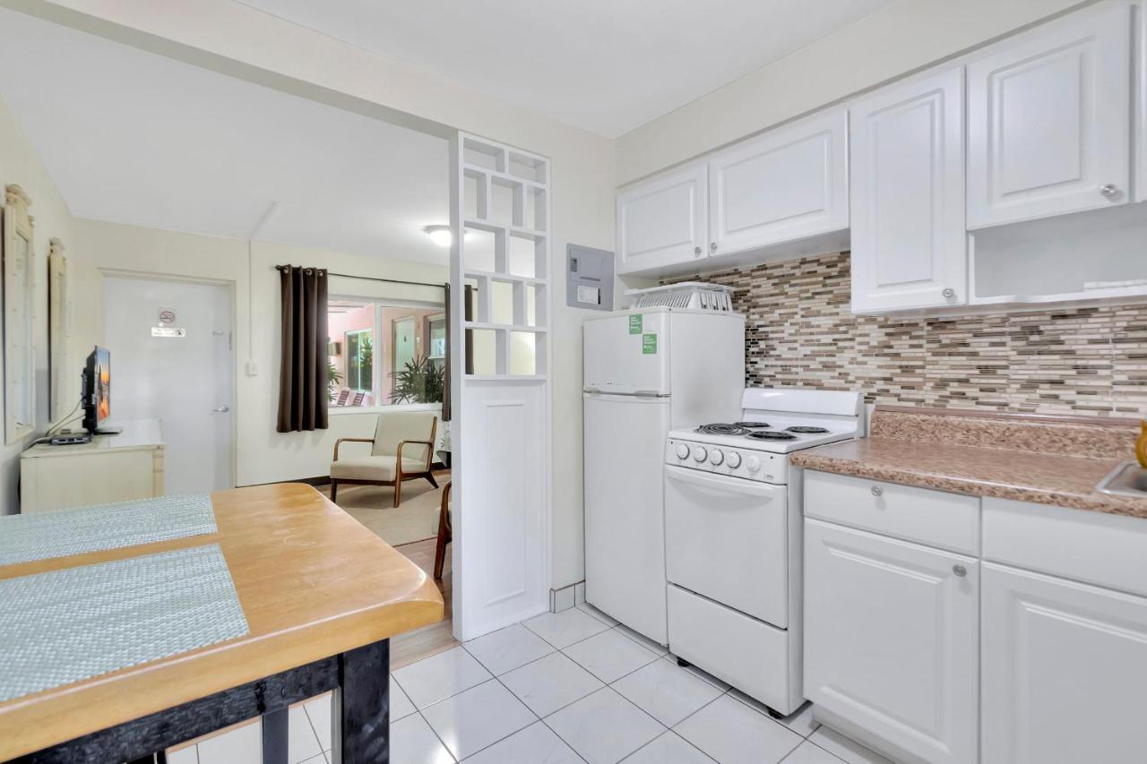 Seahorse Guesthouse Pompano Beach Esterno foto