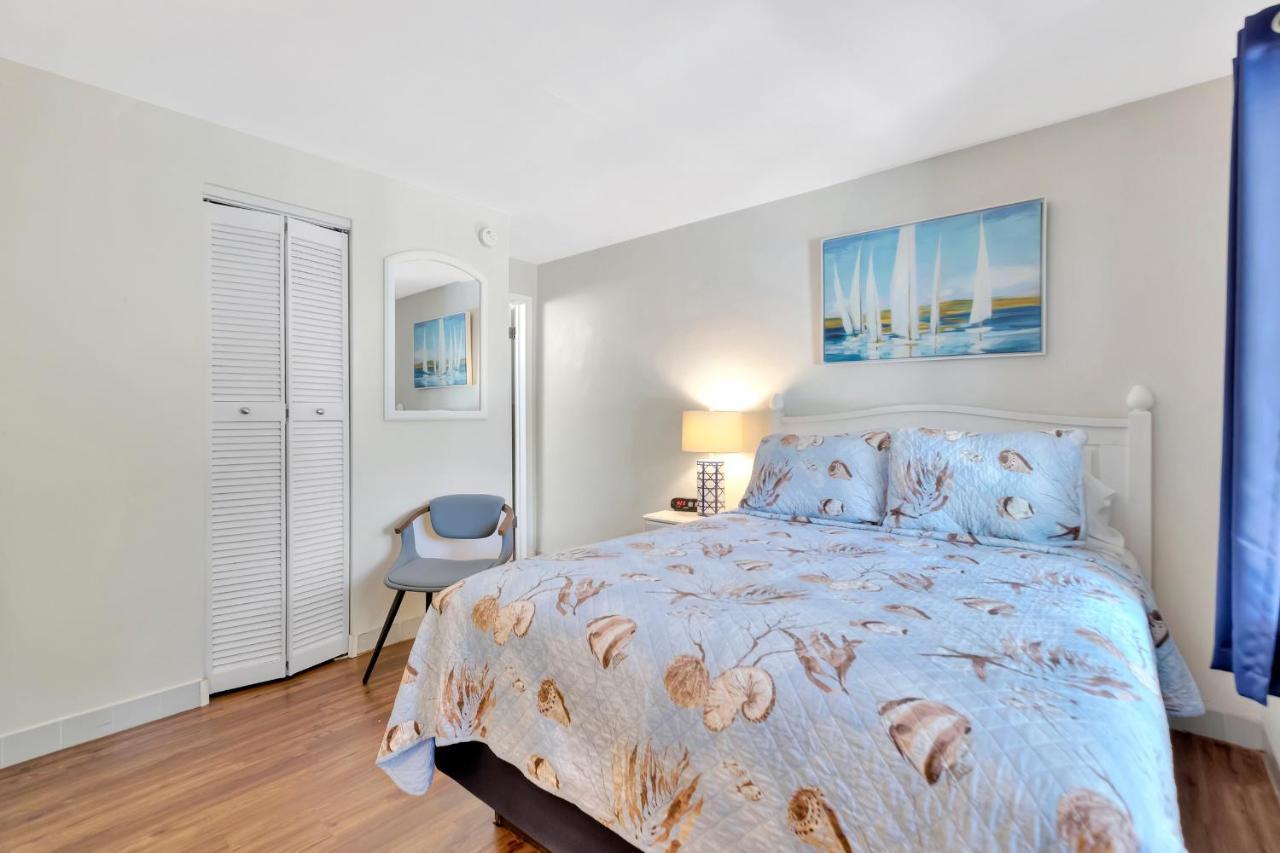 Seahorse Guesthouse Pompano Beach Esterno foto