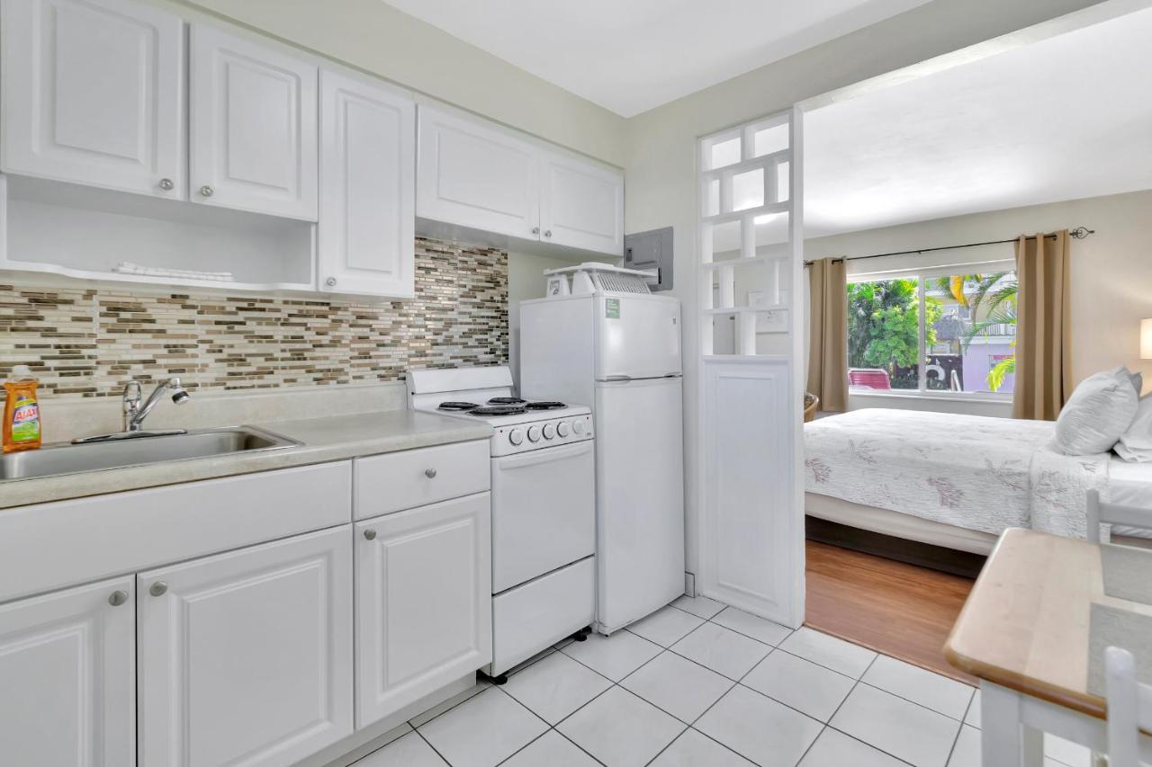 Seahorse Guesthouse Pompano Beach Esterno foto