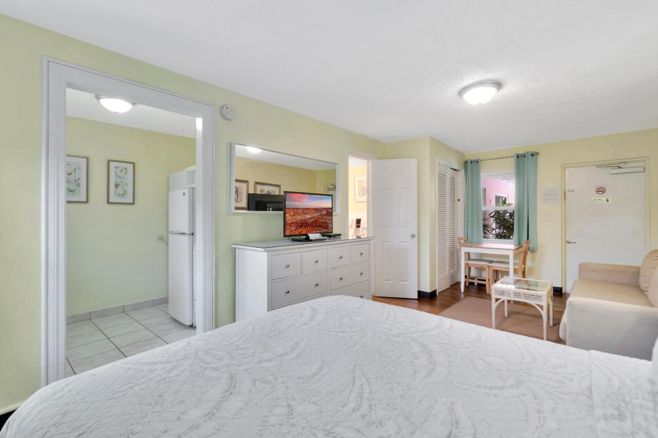 Seahorse Guesthouse Pompano Beach Esterno foto