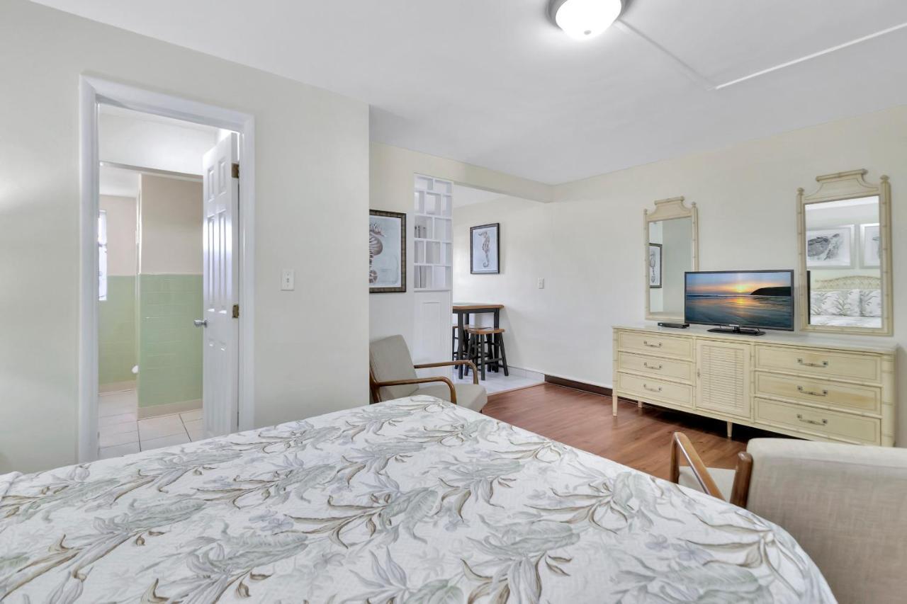 Seahorse Guesthouse Pompano Beach Esterno foto