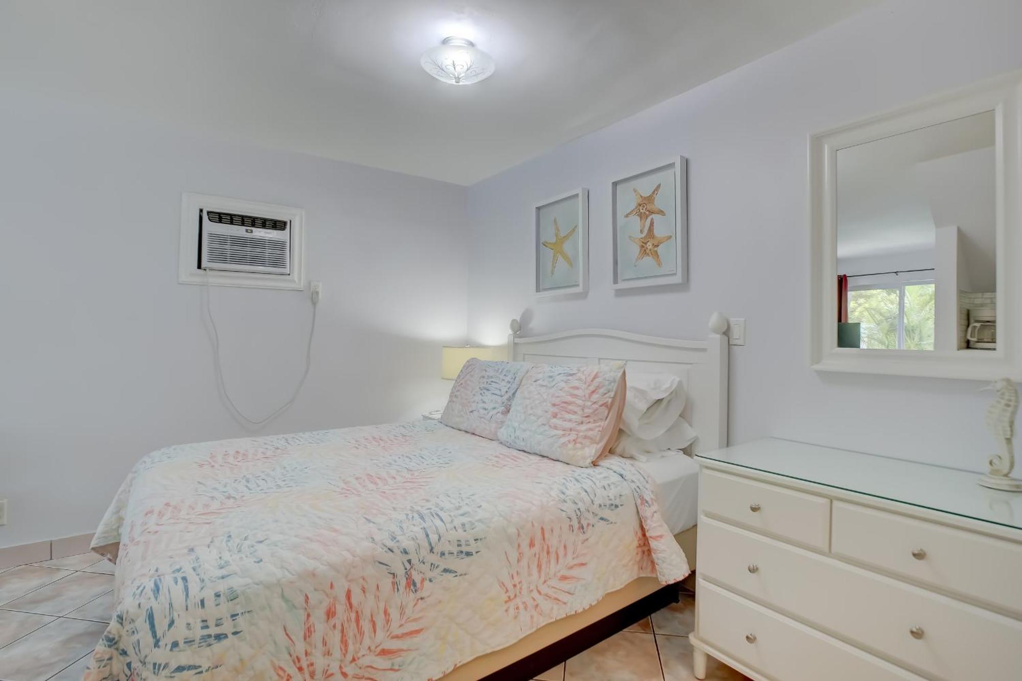 Seahorse Guesthouse Pompano Beach Esterno foto